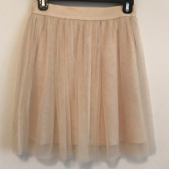 LC Lauren Conrad Dresses & Skirts - Lauren Conrad Tulle Skirt